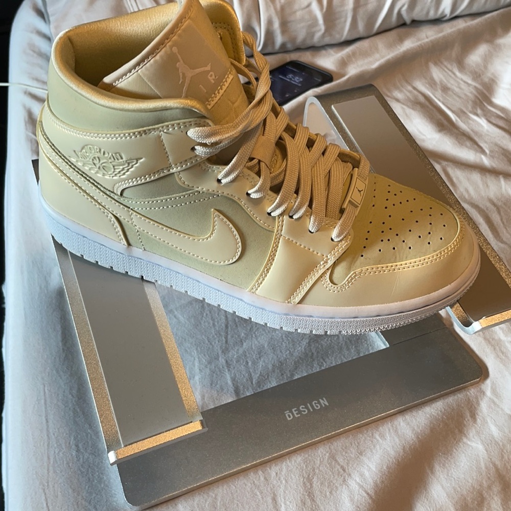Air Jordan 1